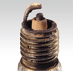 worn-out-spark-plug2 worn-out-spark-plug2