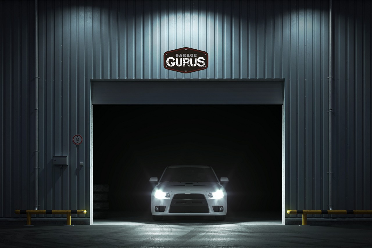 coche en un taller de Garage Gurus coche en un taller de Garage Gurus