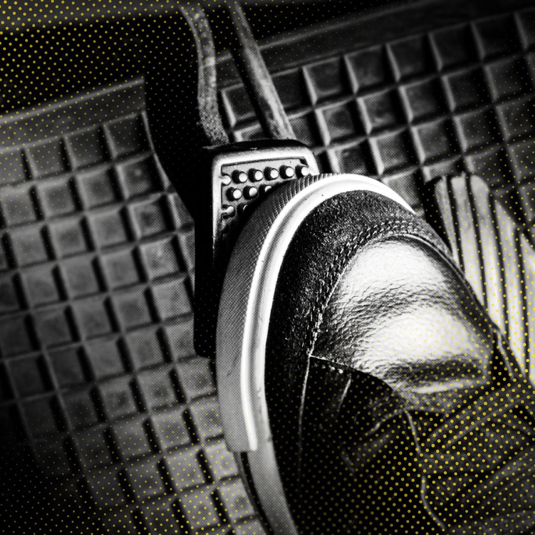 intext-consequences-worn-shocks-1080x1080 intext-consequences-worn-shocks-1080x1080