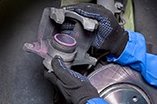 ferodo-support-techtips-brakenoise-avoid-visu4-2016 ferodo-support-techtips-brakenoise-avoid-visu4-2016